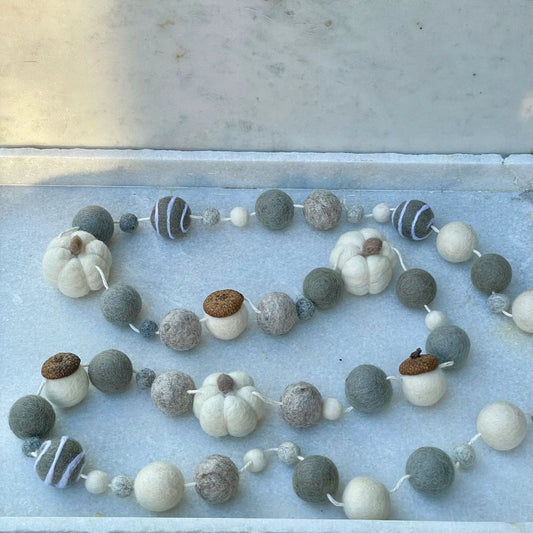 Felted Garland - Pumpkin