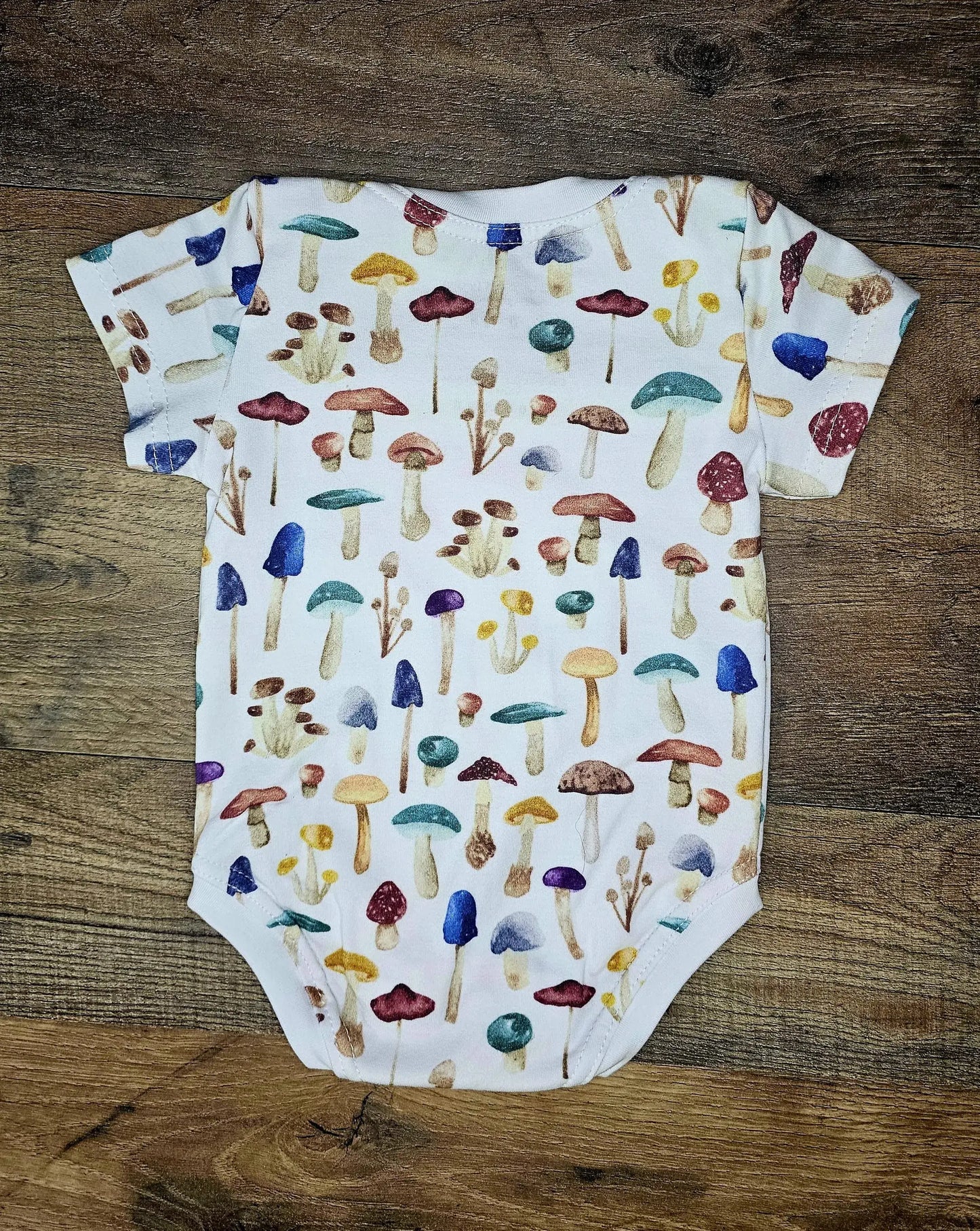Mushroom bodysuit, infant clothing, infant bodysuit: 3-6 month / Short Sleeve