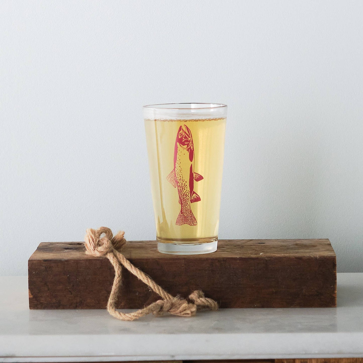 Gone Fishin' Glassware: Muskie / Standard Pint
