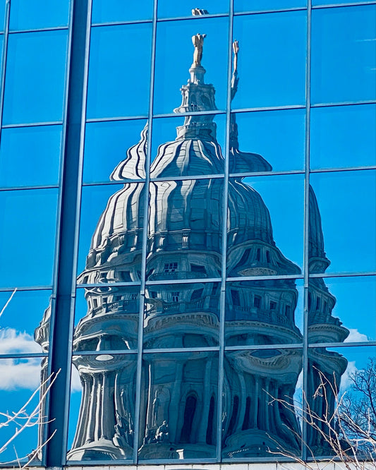 Capitol Reflection - The Regal Find