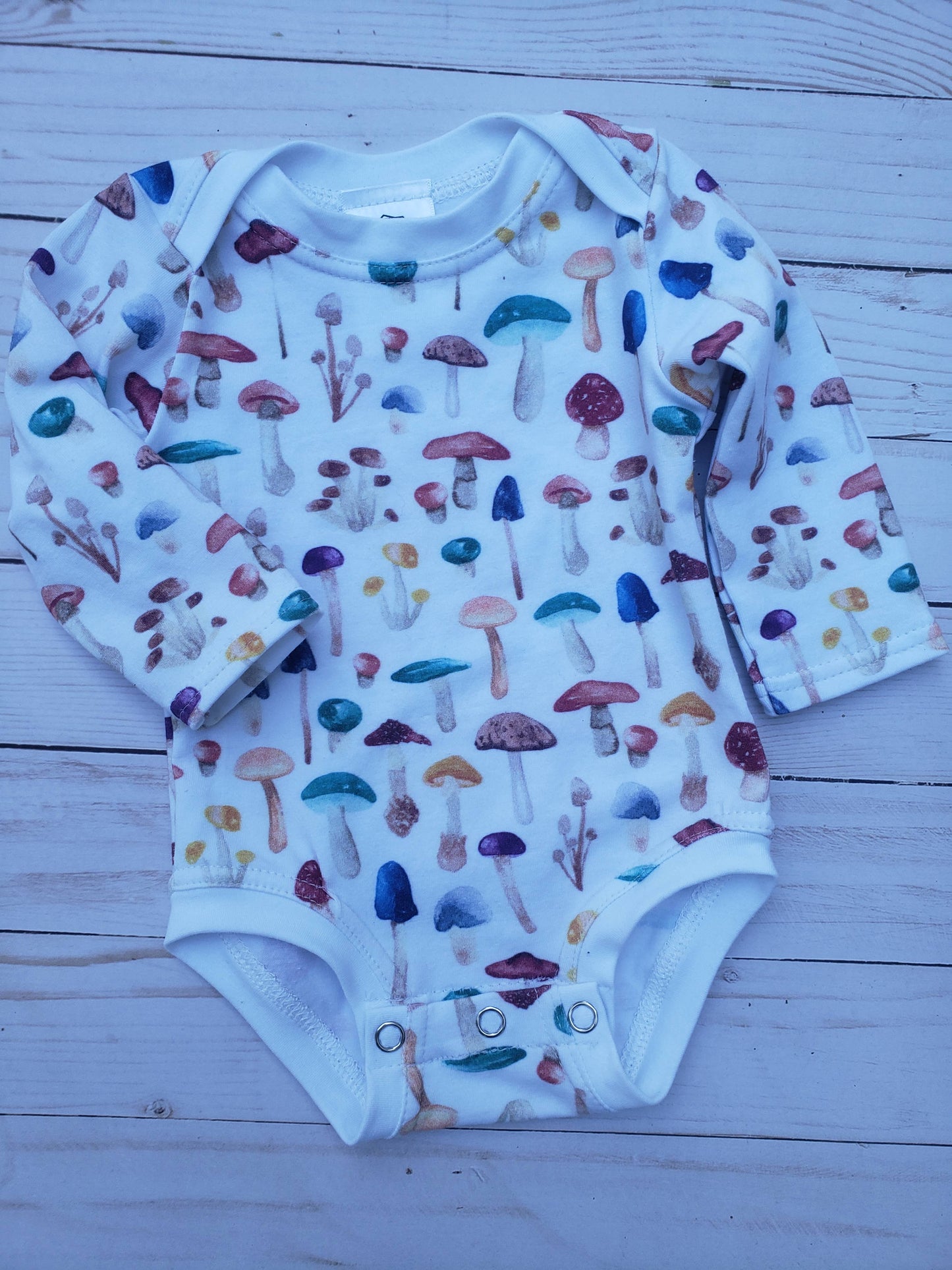 Mushroom bodysuit, infant clothing, infant bodysuit: 9-12 month / Short Sleeve