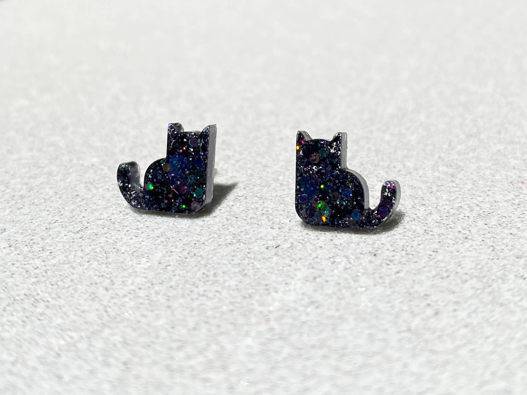 Adorable Kitty Cat Stud Earrings: Black - The Regal Find