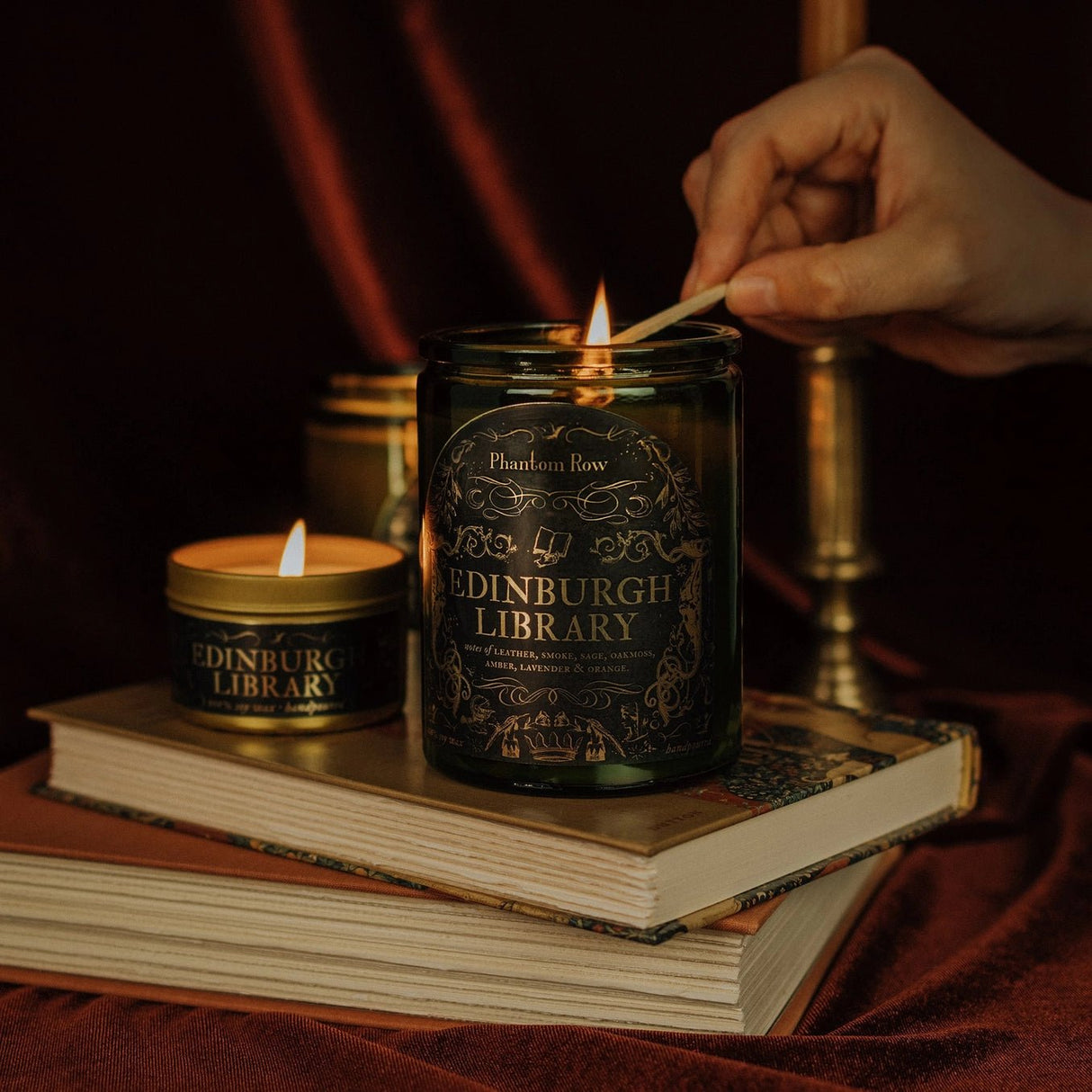 Edinburgh Library 11 oz Candle - The Regal Find