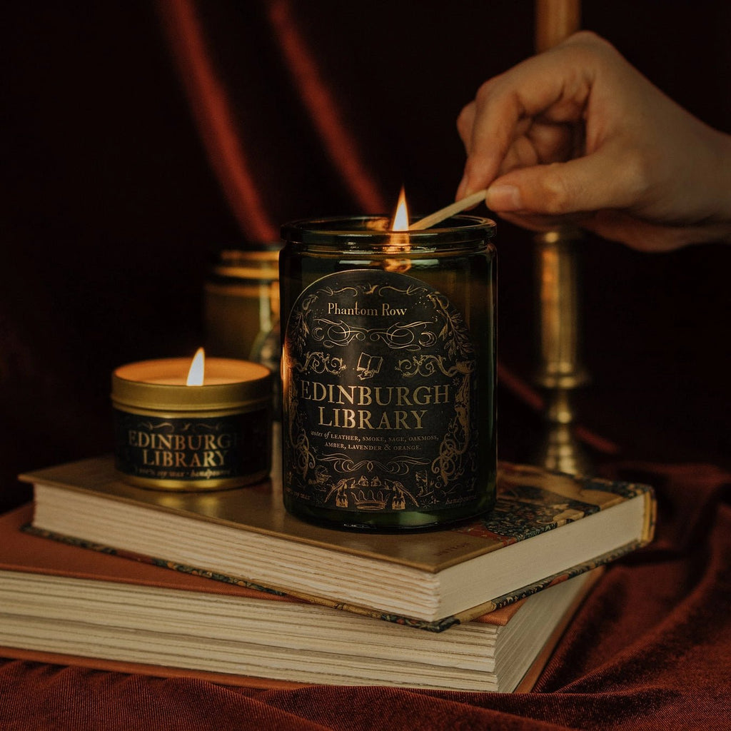 Edinburgh Library 11 oz Candle - The Regal Find